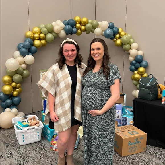 Meet your Posher, Madeline - Picture 4 of 8